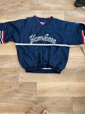 Vintage Pro Player Yankees Navy Pullover Windbreaker with Red Trim